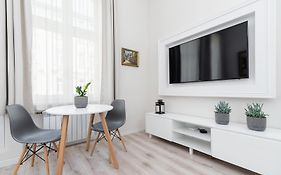 Two bedroom apartment - Starowiślna 36